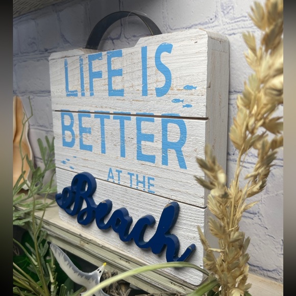NWT- LIFE IS BETTER AT THE BEACH - Wood & Metal 3D Shadowbox Slat Sign Nautical - Picture 8 of 17